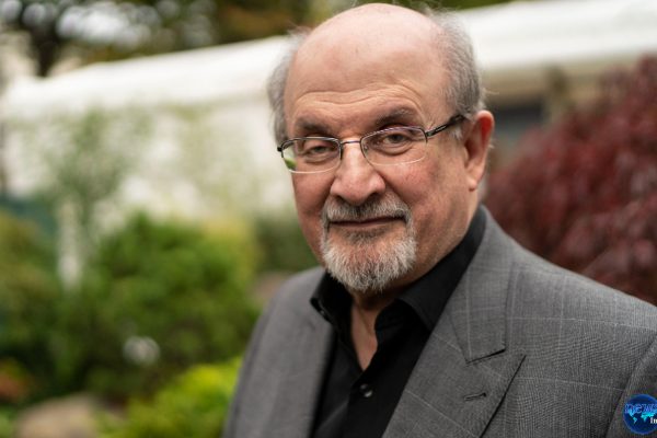Vonis 25 Tahun Penjara bagi Pelaku Penikaman Salman Rushdie Vonis 25 Tahun Penjara bagi Pelaku Penikaman Salman Rushdie