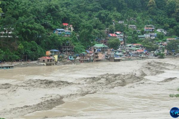 Uttarakhand Dilanda Banjir Bandang, 4 Korban Jiwa Tercatat Uttarakhand Dilanda Banjir Bandang, 4 Korban Jiwa Tercatat