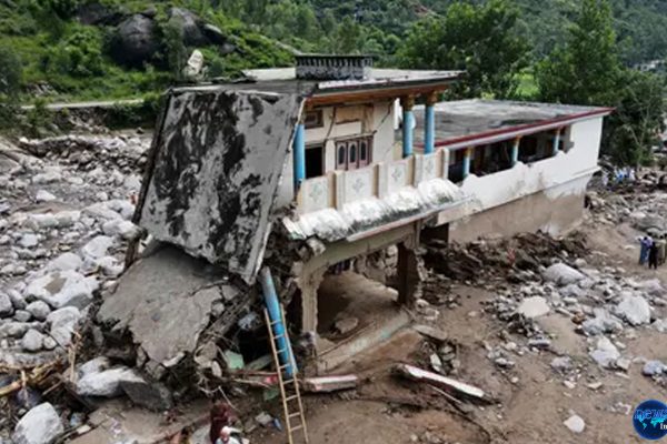 Tragedi Alam di Pakistan: 356 Tewas Akibat Banjir Bandang