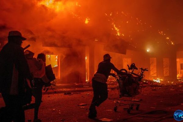 Listrik Padam Picu Kekerasan 5 Tewas dalam Demo Madagaskar Listrik Padam Picu Kekerasan 5 Tewas dalam Demo Madagaskar