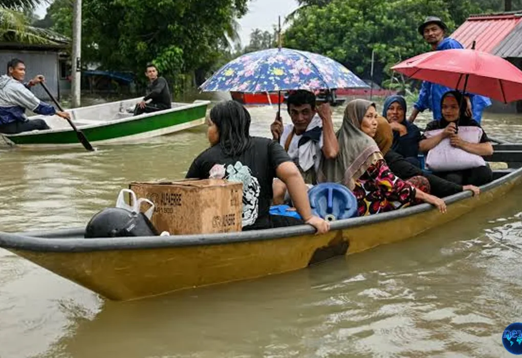 Banjir di Malaysia Bikin Heboh 18 Ribu Orang Dipaksa Mengungsi