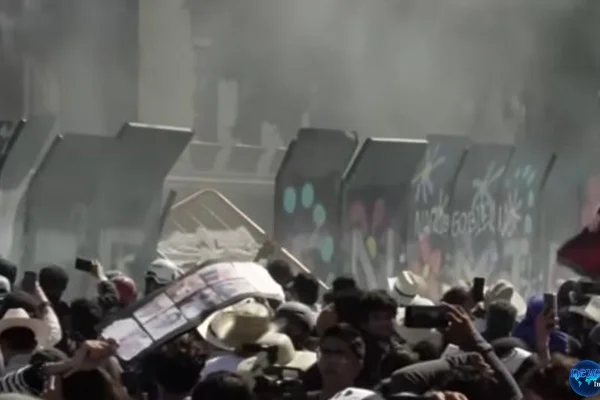 Demo Gen Z Meksiko dan 120 Korban Luka dalam Kerusuhan