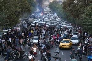 Tragedi Demo Iran Ricuh Hingga Menyebabkan 2 Orang Dilaporkan Tewas