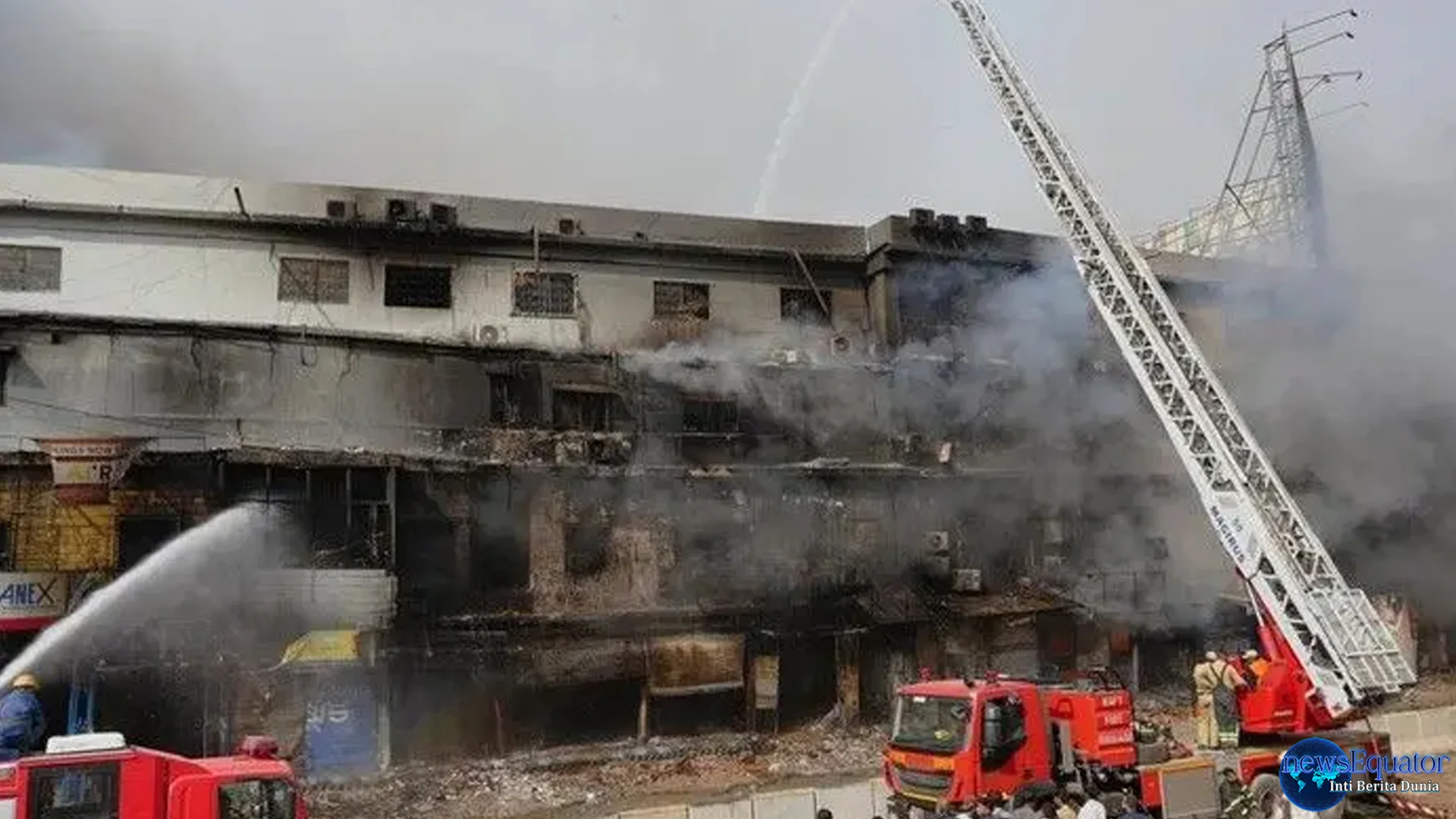 Kronologi Kebakaran Mal di Pakistan dengan 14 Korban Tewas Terungkap