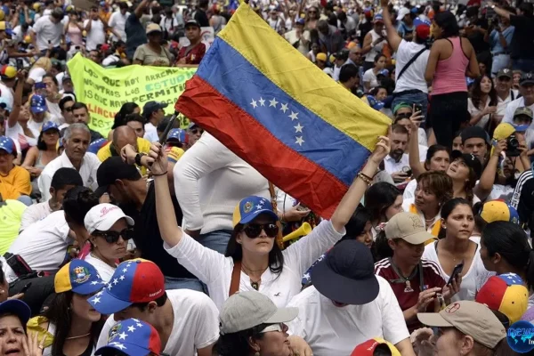 Warga Venezuela 2 Gelar Aksi Besar Desak Trump Bebaskan Maduro dan Istri