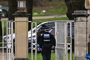 Heboh Polisi Gerebek Rumah Pangeran Andrew 2026 Karena Kasus Epstein