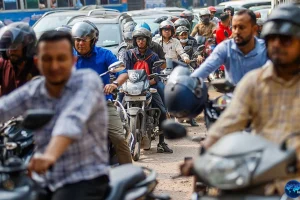 Bangladesh 5 Hadapi Krisis BBM Antrean Warga Semakin Mengular