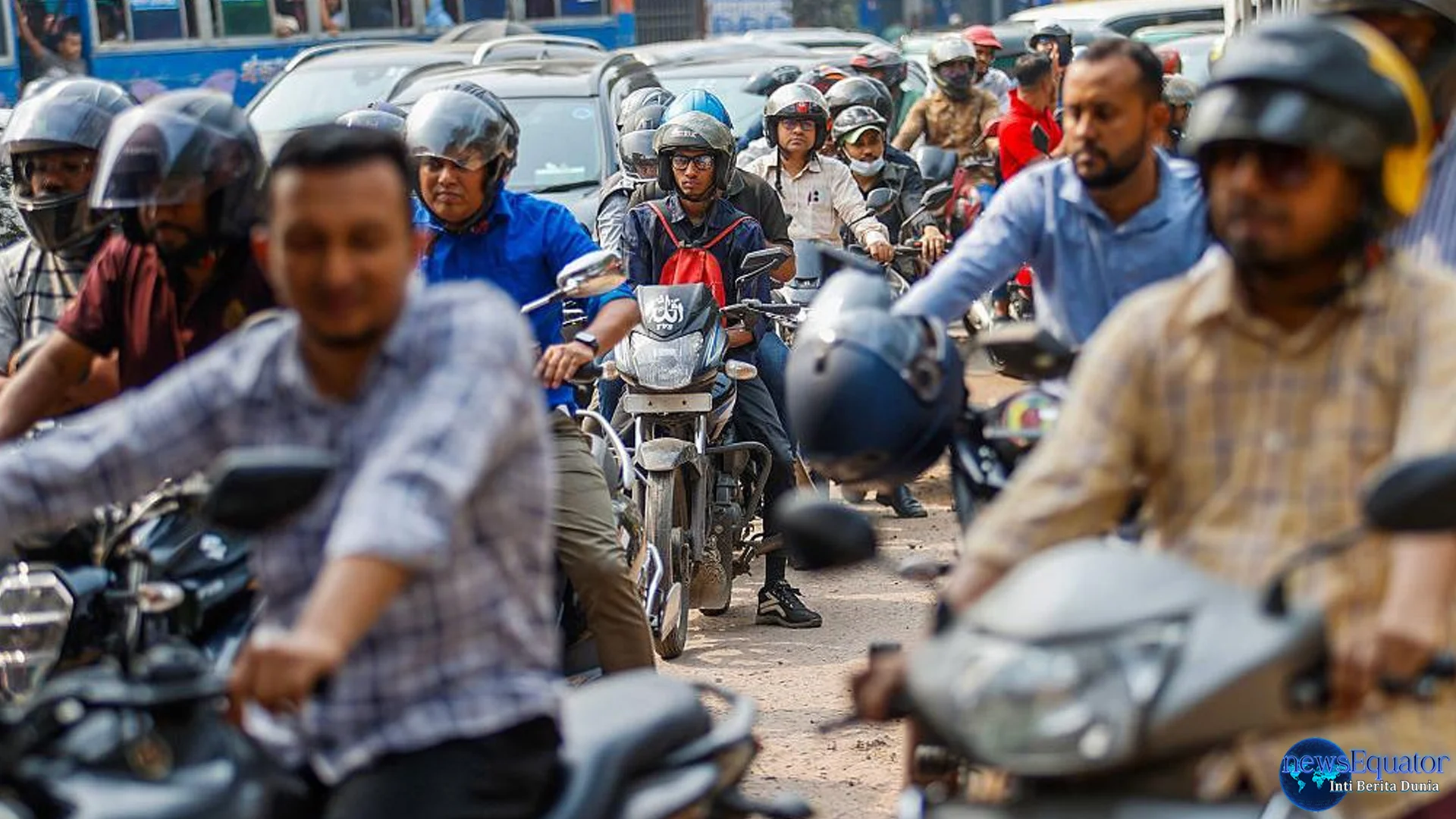 Bangladesh 5 Hadapi Krisis BBM Antrean Warga Semakin Mengular